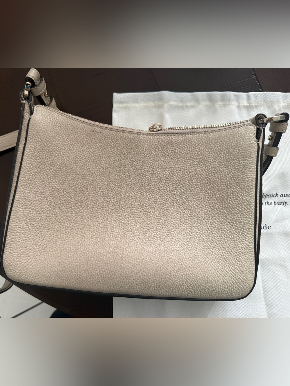 Kate Spade New York Greige Pebbled Leather Crossbody Bag with Dust Bag - Picture 2 of 4